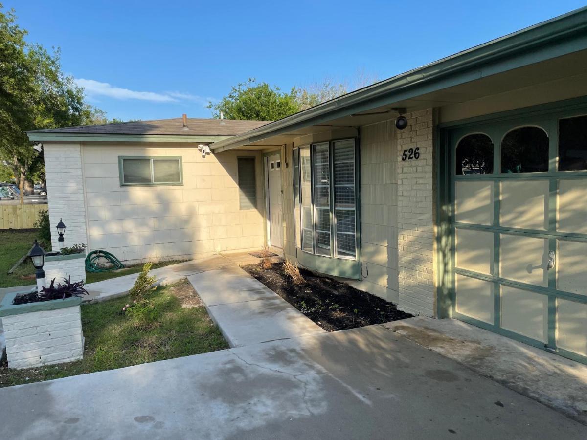 Larger Piece Of Heaven Near Lackland Air Force Base San Antonio Exterior photo